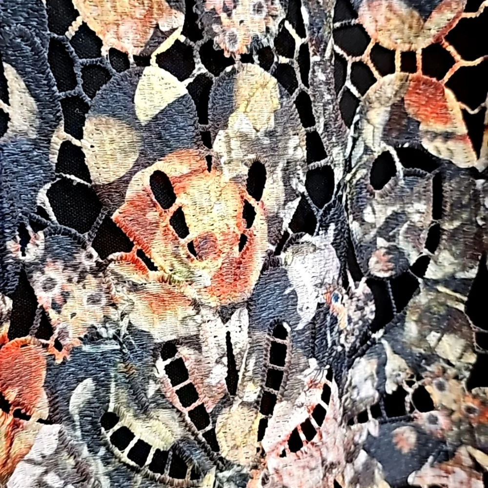 Nwot Boohoo Crochet  Cutout Floral Lace Puff Sleeve Dress - Picture 17 of 17